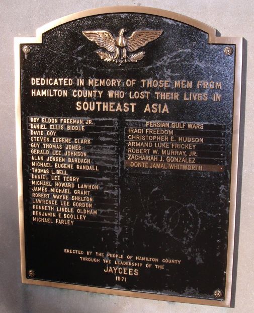 HAMILTON COUNTY (INDIANA) WAR VETERANS MEMORIAL PLAQUE C