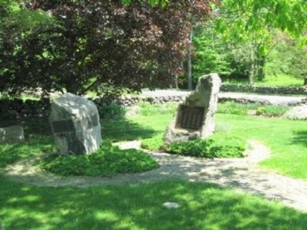 WESTON VIETNAM WAR AND PERSIAN GULF WAR MEMORIAL