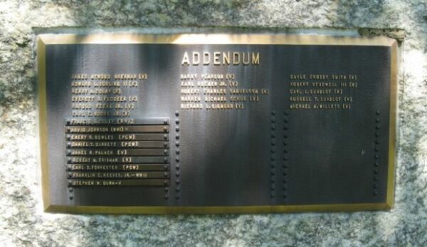 WESTON VIETNAM WAR AND PERSIAN GULF WAR MEMORIAL PLAQUE C