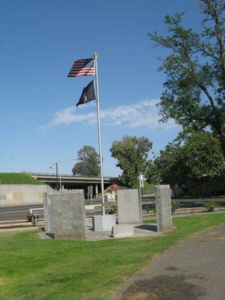 CERES WAR MEMORIAL