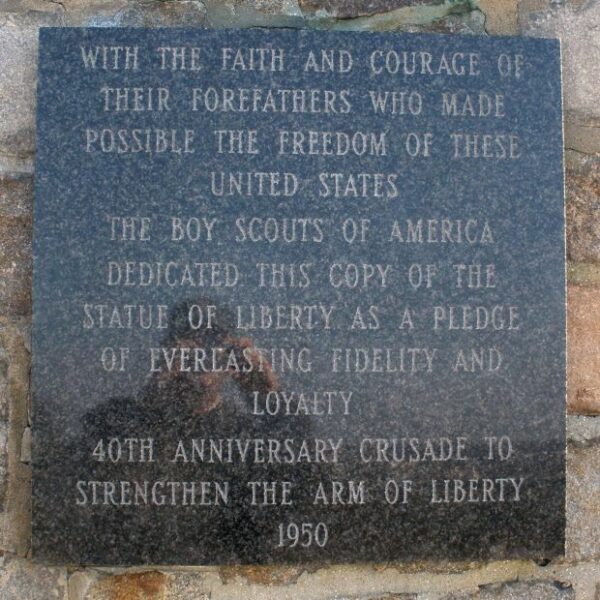 RICHMOND REPLICA OF THE STATUE OF LIBERTY MEMORIAL PLAQUE