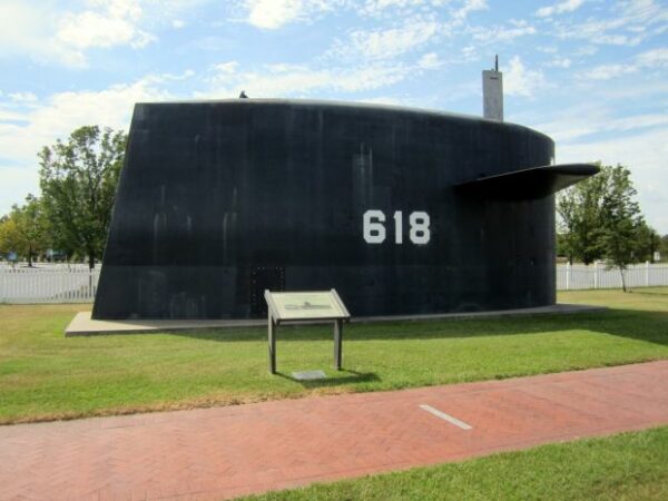 SAIL PORTION OF THE USS THOMAS JEFFERSON MEMORIAL