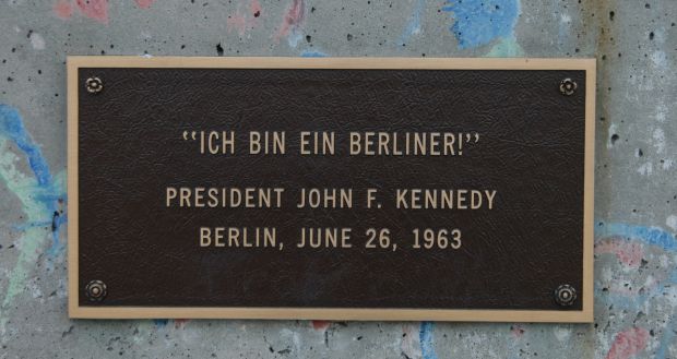 SPARTANBURG BERLIN WALL MEMORIAL PLAQUE B