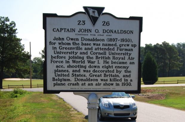 DONALDSON AIR FORCE BASE SCOTCH DRIVE MEMORIAL MARKER BACK