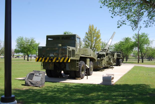 280MM HEAVY MORTORIZED GUN M65 MEMORIAL