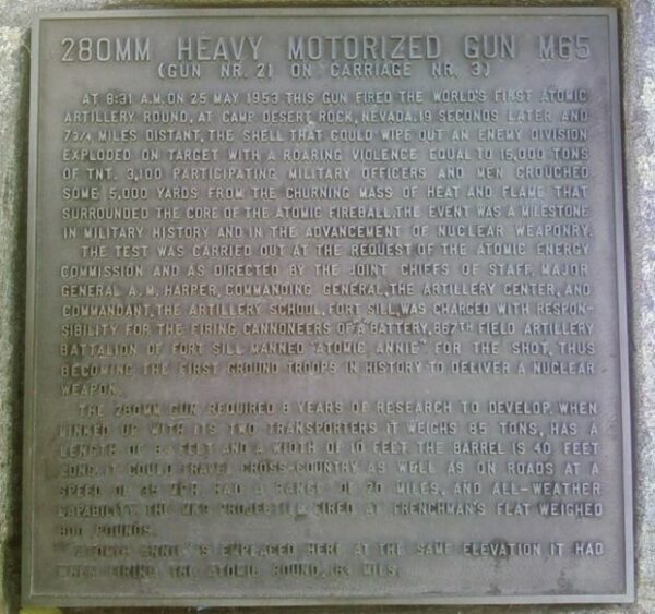 280MM HEAVY MORTORIZED GUN M65 MEMORIAL PLAQUE
