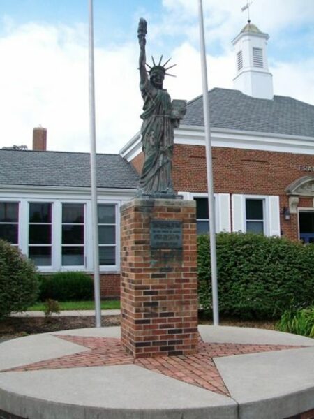 LIBERTY REPLICA OF THE STATUE OF LIBERTY MEMORIAL