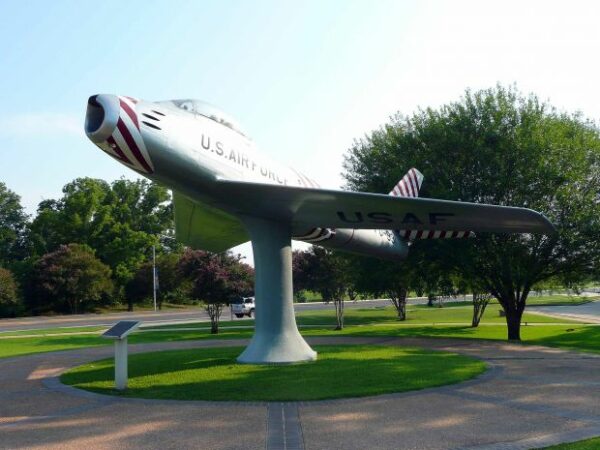 NORTH AMERICAN F-86 SABRE MEMORIAL