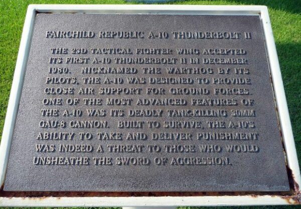 FAIRCHILD REPUBLIC A-10 THUNDERBOLT II MEMORIAL PLAQUE