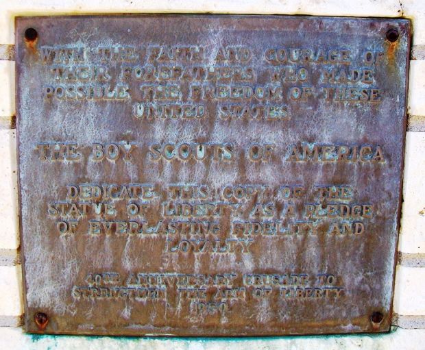 SALINA REPLICA OF THE STATUE OF LIBERTY MEMORIAL PLAQUE