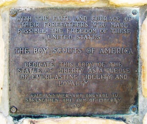 RUSSELL REPLICA OF THE STATUE OF LIBERTY MEMORIAL PLAQUE