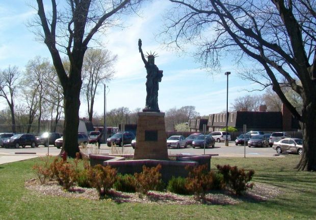 MISSION REPLICA OF THE STATUE OF LIBERTY MEMORIAL