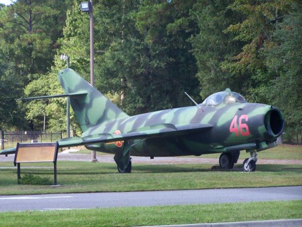 MIKOYAN-GUREVICH MIG-17A MEMORIAL