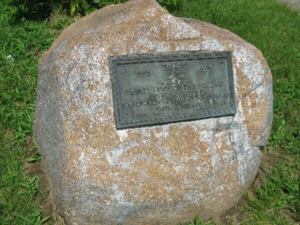 GRANDVIEW PARK G.A.R. CIVIL WAR MEMORIAL