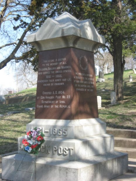 FLOYD CEMETERY G.A.R. MEMORIAL