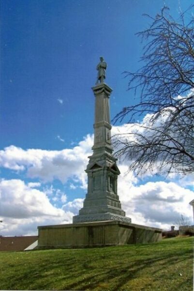WINNESHIEK COUNTY CIVIL WAR MEMORIAL