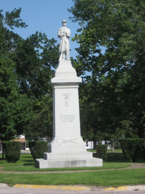 WAYNE COUNTY SOLDIERS OF THREE WARS MEMORIAL