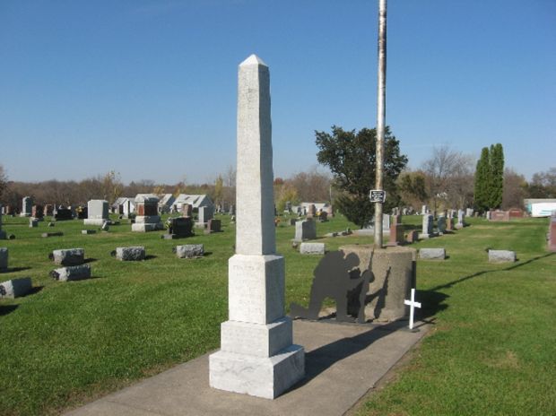 INDIANOLA CITY CEMETERY CIVIL WAR MEMORIAL