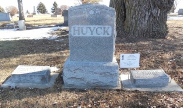 LAST LIVING CIVIL WAR SOLDIER OF SIOUX COUNTY MEMORIAL STONE