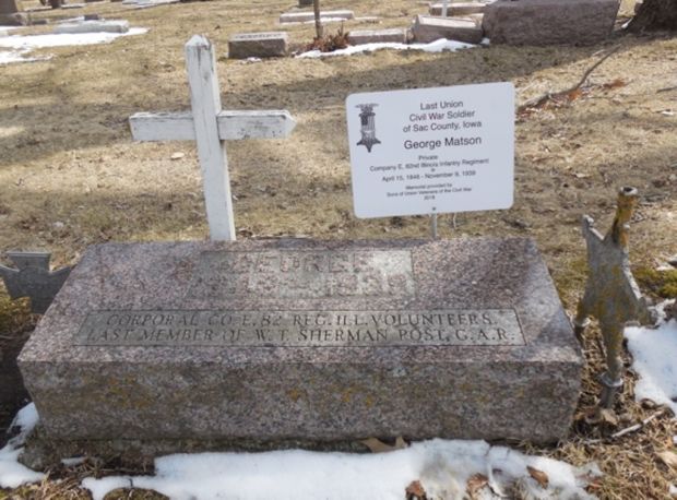 LAST LIVING CIVIL WAR SOLDIER OF SAC COUNTY MEMORIAL STONE AND PLAQUE