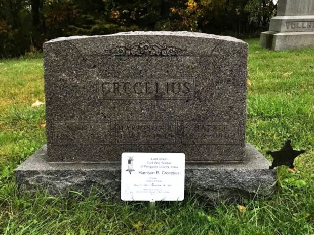 LAST LIVING CIVIL WAR SOLDIER OF RINGGOLD COUNTY MEMORIAL STONE AND PLAQUE