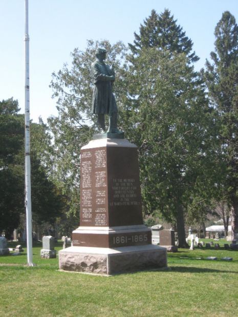 MEMORIAL CEMETERY CIVIL WAR MEMORIAL