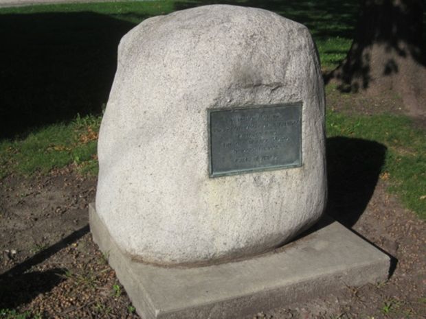 33RD REGT. IOWA VOL. INFANTRY WAR MEMORIAL