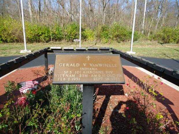 SP5 GERALD V. VANWINKLE MEMORIAL PLAQUE