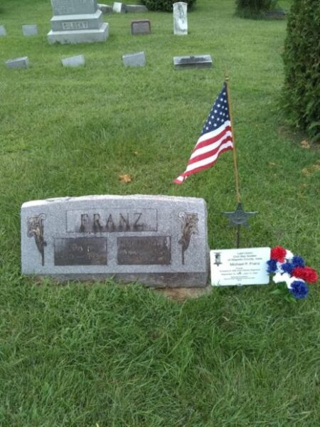 LAST LIVING CIVIL WAR SOLDIER OF WAPELLO COUNTY MEMORIAL STONE AND PLAQUE