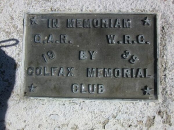COLFAX MEMORIAL CLUB CIVIL WAR MEMORIAL BENCH PLAQUE