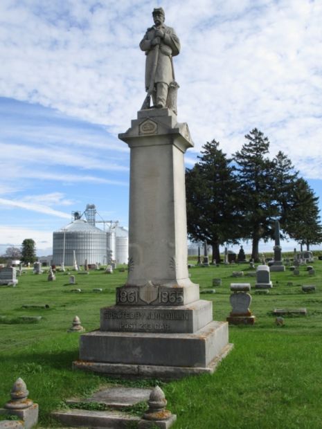 MARENGO CEMETERY G.A.R. CIVIL WAR MEMORIAL