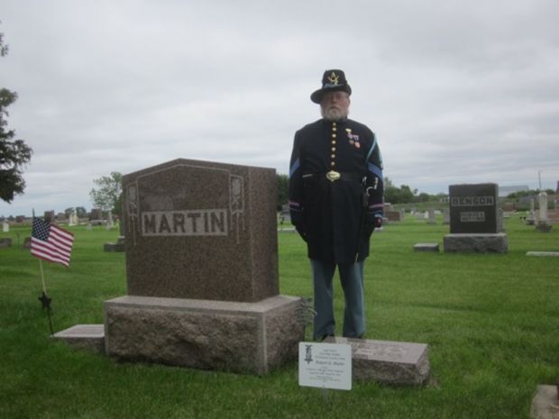 LAST LIVING CIVIL WAR SOLDIER OF GREENE COUNTY MEMORIAL STONE