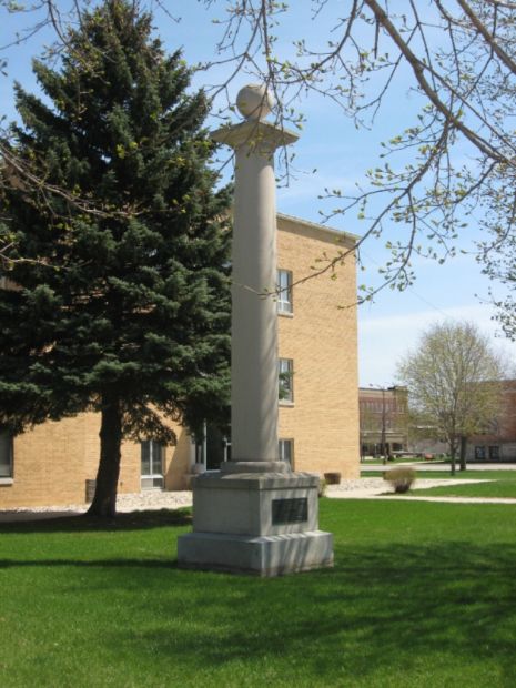 FORT DEFIANCE MEMORIAL