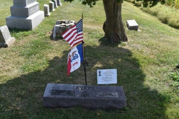 LAST LIVING CIVIL WAR SOLDIER OF CLINTON COUNTY MEMORIAL STONE