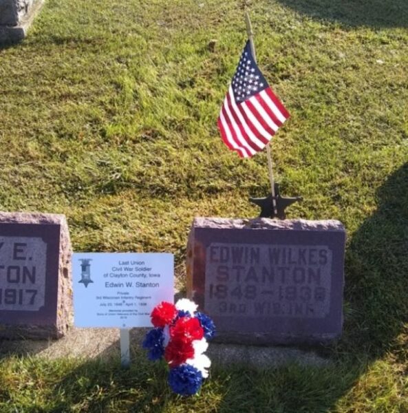 LAST LIVING CIVIL WAR SOLDIER OF CLAYTON COUNTY MEMORIAL STONE AND PLAQUE