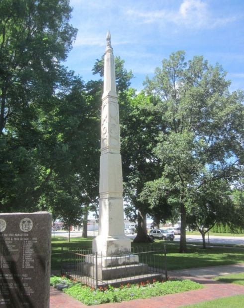 CEDAR COUNTY CIVIL WAR MEMORIAL CLOSE-UP
