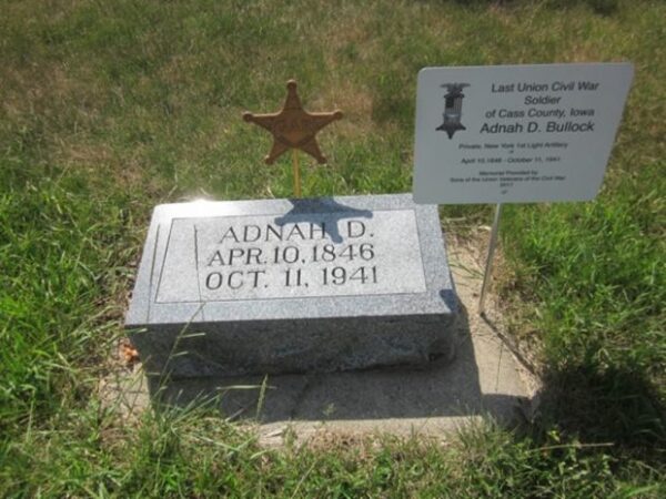 LAST LIVING CIVIL WAR SOLDIER OF CASS COUNTY MEMORIAL STONE