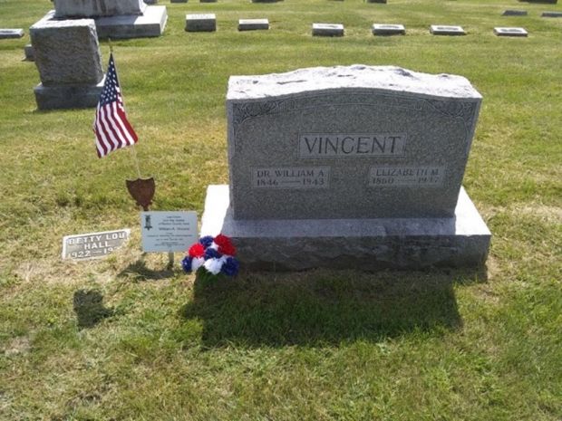 LAST LIVING CIVIL WAR SOLDIER OF BENTON COUNTY WAR MEMORIAL STONE