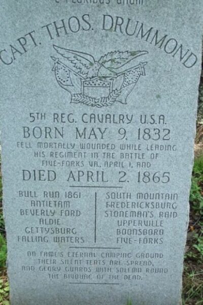 CAPT. THOS DRUMMOND WAR MEMORIAL CEMETERY STONE