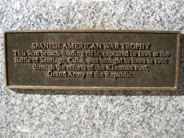 SPANISH AMERICAN WAR TROPHY MEMORIAL PLAQUE
