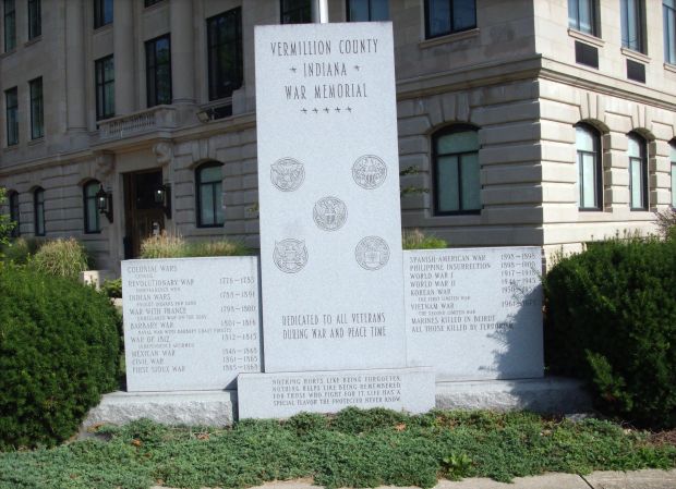 VERMILLION COUNTY INDIANA WAR MEMORIAL FRONT