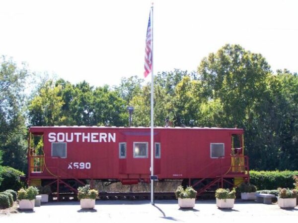 JENKINS COUNTY DEVELOPMENT AUTHORITY MEMORIAL FLAGPOLE
