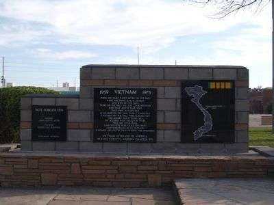 KINGMAN VIETNAM VETERANS MEMORIAL