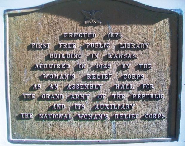 FIRST FREE PUBLIC LIBRARY MEMORIAL BUILDING PLAQUE