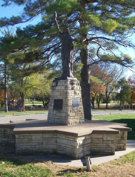 HILLSBORO REPLICA OF THE STATUE OF LIBERTY MEMORIAL