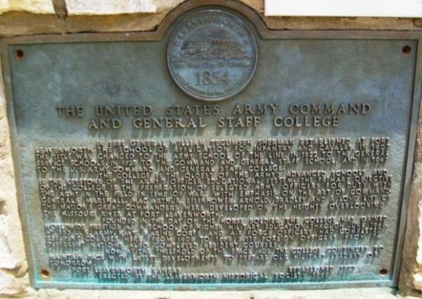 THE UNITED STATES ARMY COMMAND MEMORIAL PLAQUE