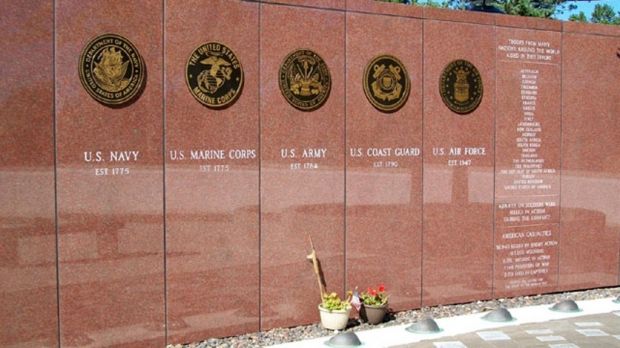 KANSAS KOREAN WAR VETERANS MEMORIAL WALL B