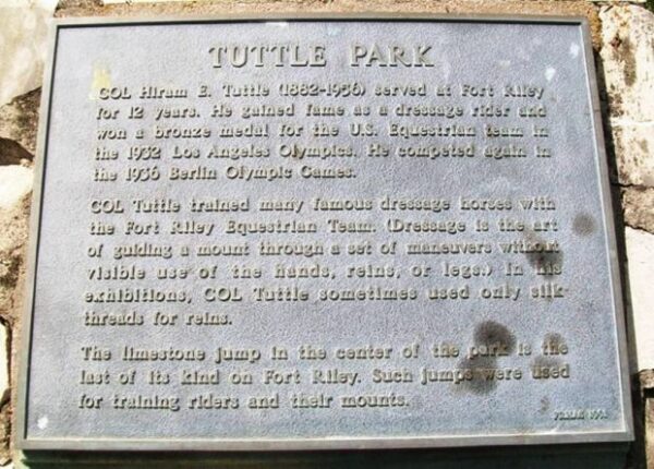TUTTLE PARK MEMORIAL PLAQUE