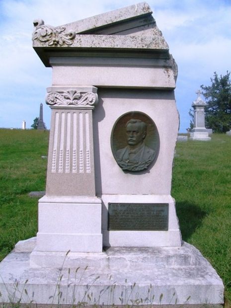 JOHN ALEXANDER MARTIN WAR MEMORIAL