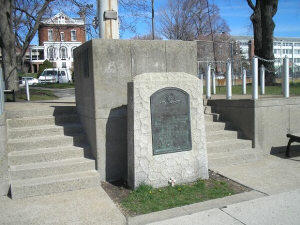 BOSTON NAVAL SHIPYARD EMPLOYEES WAR MEMORIAL